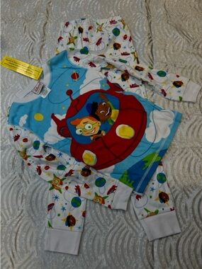 NWT Disney Little Einsteins Vintage 2 Piece PJs Set